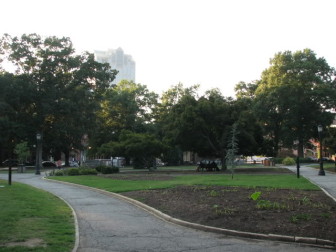 Moore Square. Photo by Leo Suarez. 