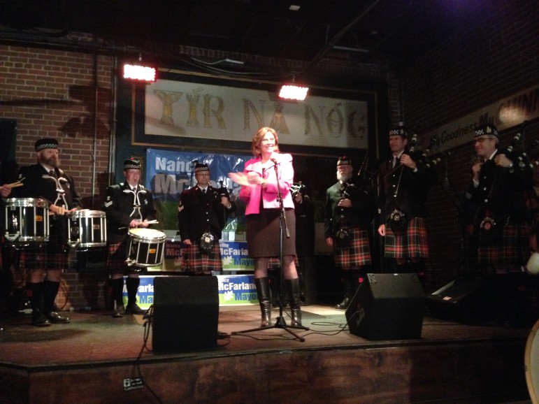 Mayor Nancy McFarlane with a Scotting bagpipe band at Tir Na Nog.