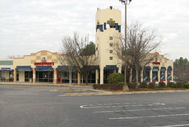 This Chuck E. Cheese will soon be complimented by Beach Bingo