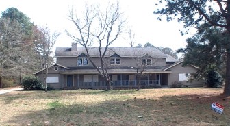 This house is being demolished.