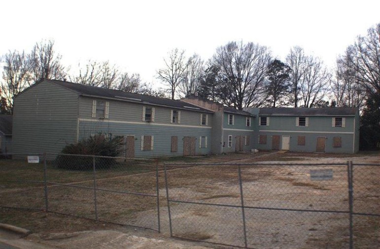 The apartments at 1450 Sawyer in February 2015