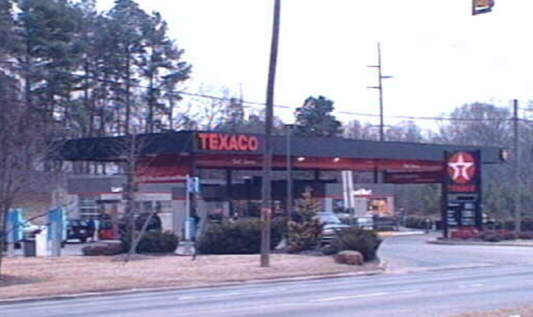 Before it was a Shell Station, the gas station at 3704 New Bern was a Texaco